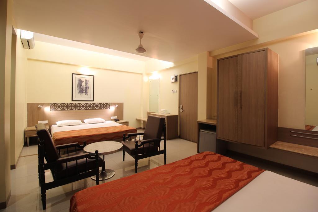Hotel Samrat Mumbai Ruang foto