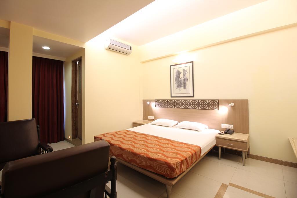 Hotel Samrat Mumbai Ruang foto