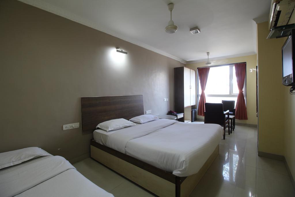 Hotel Samrat Mumbai Ruang foto
