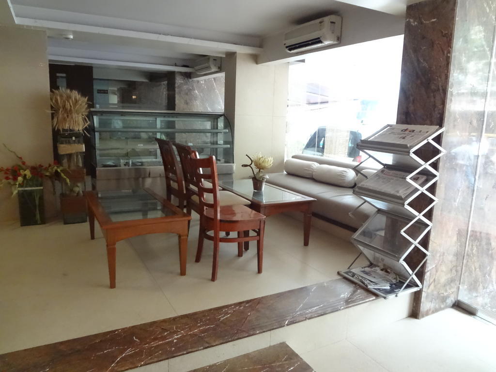 Hotel Samrat Mumbai Bagian luar foto