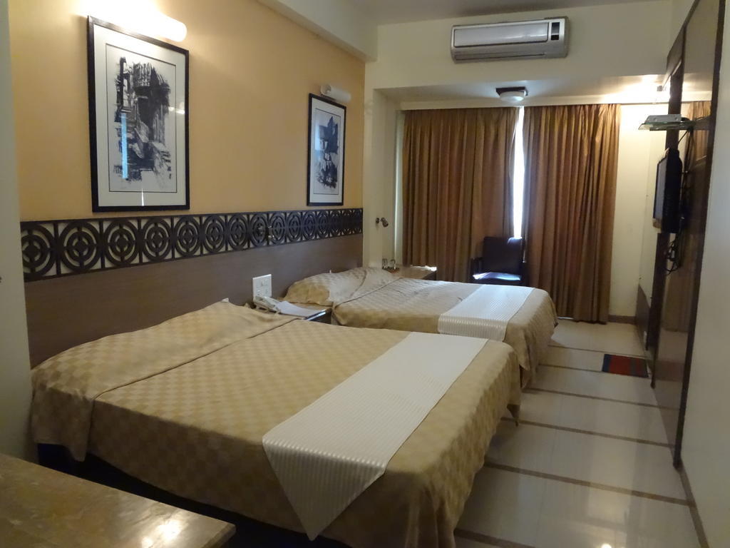 Hotel Samrat Mumbai Ruang foto