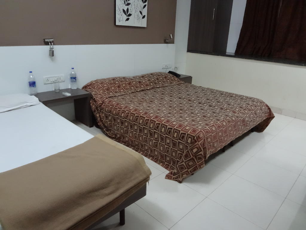 Hotel Samrat Mumbai Ruang foto