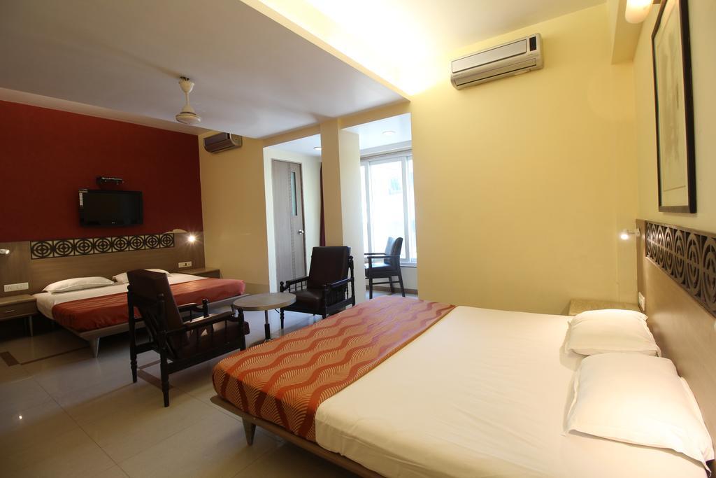 Hotel Samrat Mumbai Ruang foto